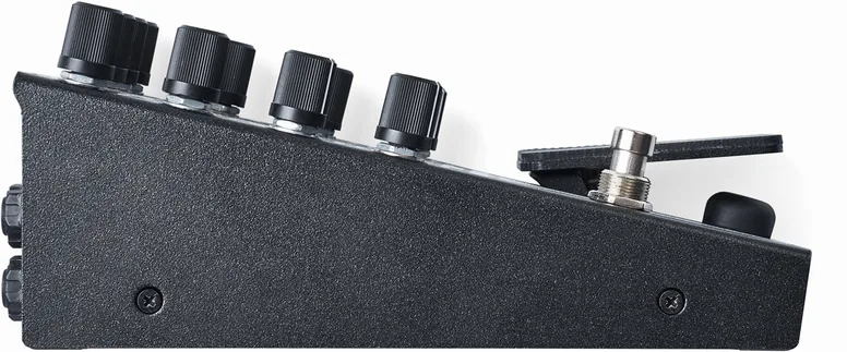 Gamechanger Audio Motor Pedal Synth, vue 3, vue 3