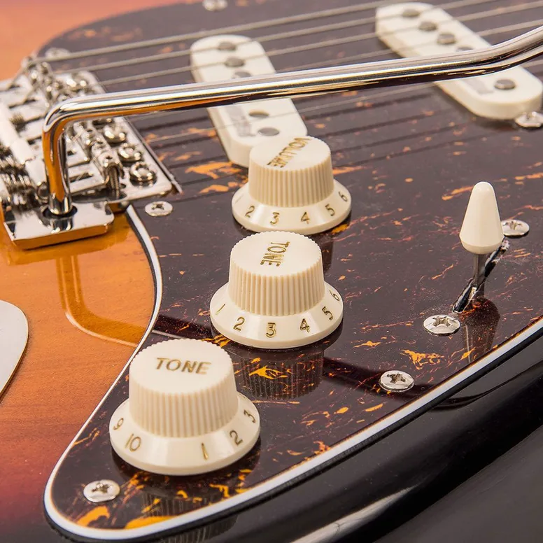 Vintage V6MSSB Maple Fingerboard Sunset Sunburst, vue 3, vue 3